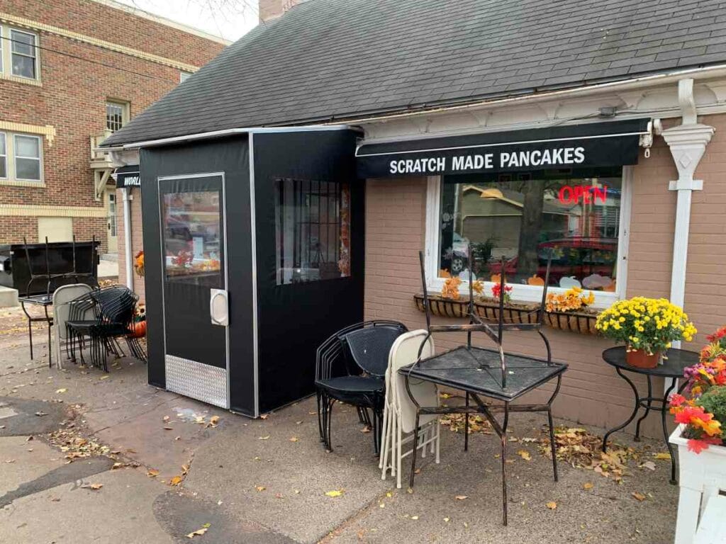 Seasonal Solution Vestibule