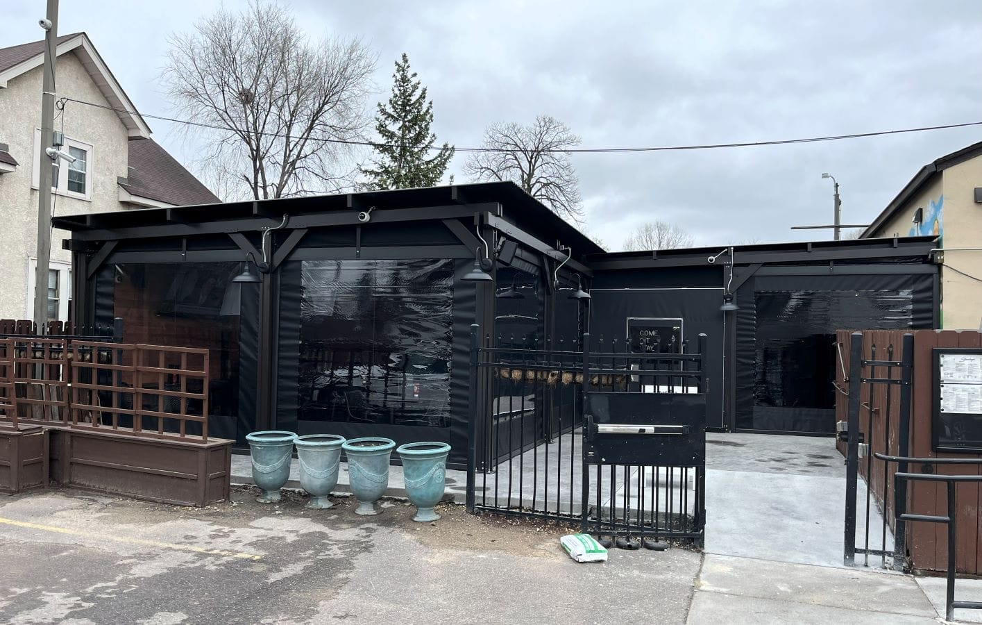 Stanley's NE Year Round Patio